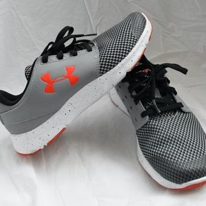 Under Amour Y-Boys Shoes